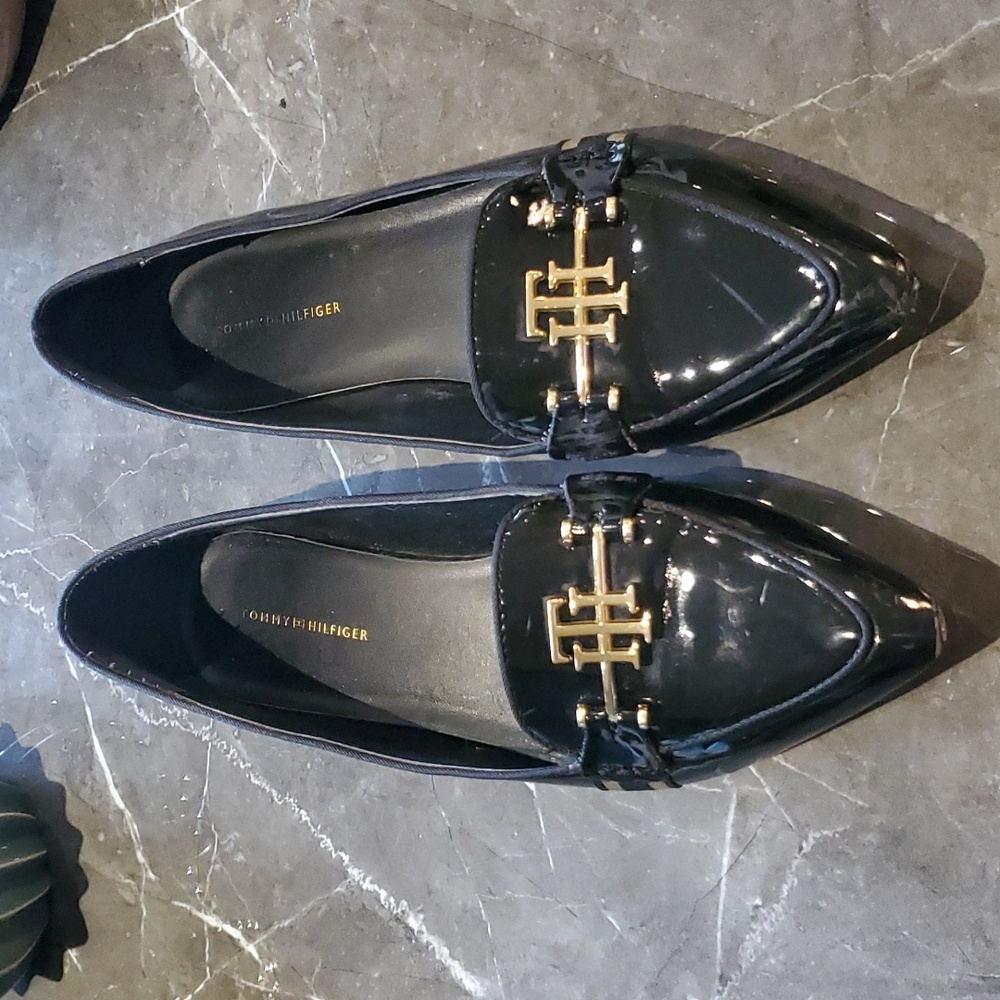 TOMMY HILFIGER FLATS